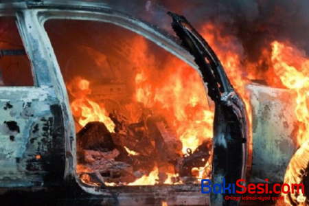 Bakıda "Land Rover" yandı