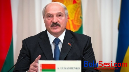 Lukaşenko bu səbəbə görə müəllimləri işdən çıxarır