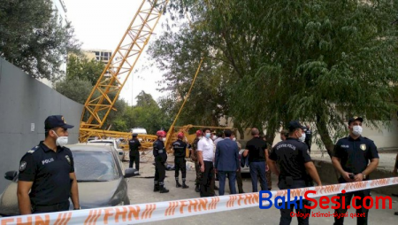 Bakıda aşan kran bu şirkətə məxsus imiş...
