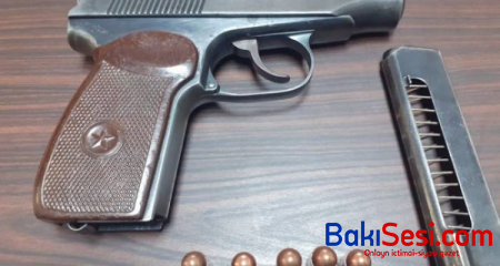 Bakıda küçədə silahlar tapılıb