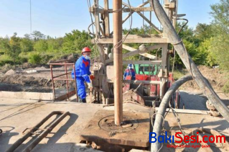 Tərtər və Bərdənin kəndlərində yeni subartezian quyuları qazılır