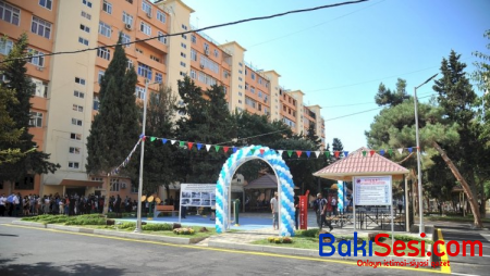 Paytaxtda daha bir həyət abadlaşdırıldı - Foto