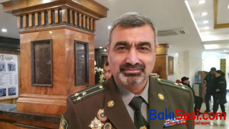 Ermənistan Sərhəd Qoşunlarının komandanı vəzifədən qovuldu