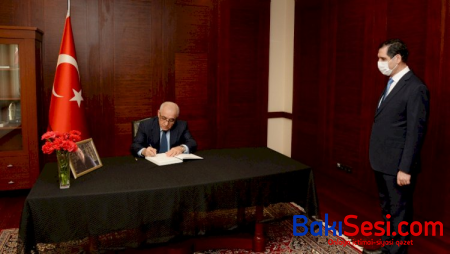Baş Nazir Əli Əsədov Türkiyə səfirliyinə getdi - Foto