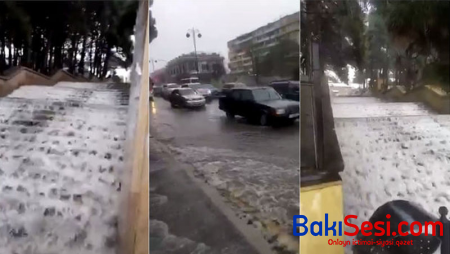 Bakıda yağış “şəlalə” yaratdı (VİDEO)