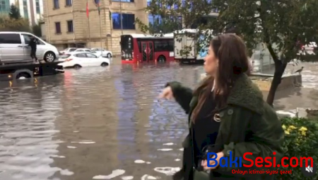 Güclü yağış Bakıda həyatı iflic etdi - Video