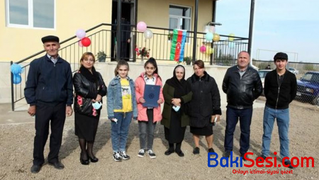 Daha dörd rayonda şəhid ailələri və əlillərə ev verildi - FOTOLAR