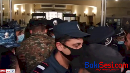 Erməni polisindən itgin əsgərlərin valideynlərinə qarşı zorakılıq - Video
