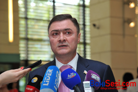 İtaliyalı deputatlar Azərbaycana gəliblər - onlar Gəncə və Ağdama səfər edəcəklər