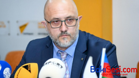 “Üstümüzə silah çəkən elə həmin silahdan öləcək“ - Rusiyalı politoloq