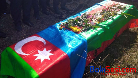 Salyanda şəhid dəfn olundu (FOTO)