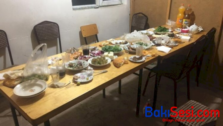 Karantin rejimini pozan kafe aşkarlanıb