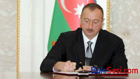 Prezident onlara fəxri adlar verdi