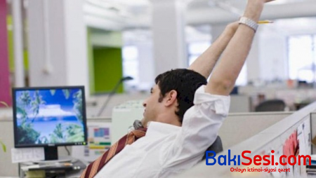 Azərbaycanda 2021-ci lin ilk iş günü başladı