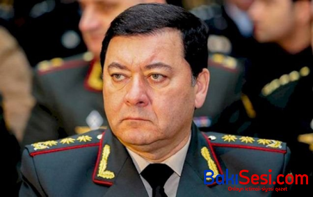 “Nəcməddin Sadıkov villalarının birində ev dustağıdır”