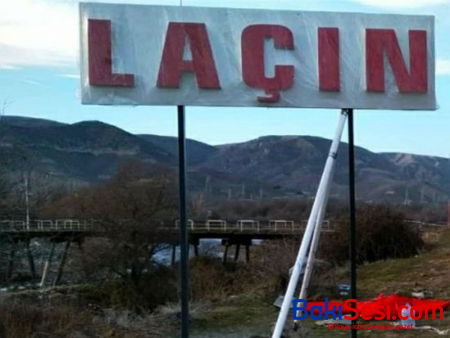 Laçının lövhəsi Güləbird kəndində yerləşdirildi
