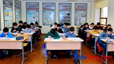 Nazir məktəblərin açılacağı tarixi elan etdi