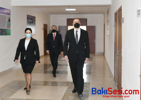 Prezident iki məktəbdə yaradılan şəraitlə tanış oldu - FOTOLAR (YENİLƏNİB)