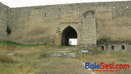 Azad olunmuş ərazilərdə abidələrin bərpasına nə vaxt baxılacaq?