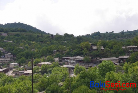 Ermənilər Zəngəzurun Zeyvə kəndini BOŞALDIR