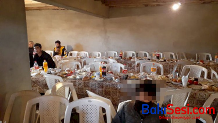 Qonşusunun evində oğluna toy etdi, polis gəldi