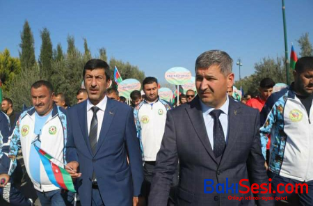 Abşeron İcra Başçısının Qardaşı,Ehtiyatda Olan Polkovnik Elmar Hüseynovu Xəyanətə Görə Işdən Qovdu-Fotofakt