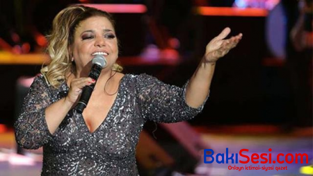 Müğənninin təyyarədə halı pisləşdi