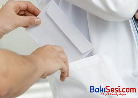 Vaksinasiya ilə bağlı saxta sənəd verən həkimlər İŞDƏN ÇIXARILDI