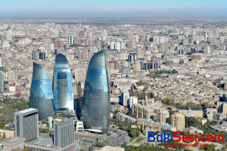 Bakıda tarixi binanın üzərində qanunsuz tikinti işi aparanlar cəzalandırılacaq - FOTO