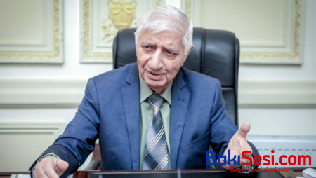 Fikrət Qoca VƏFAT ETDİ