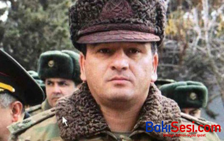 Polad Həşimovun şəxsi əşyaları muzeyə verildi - FOTO