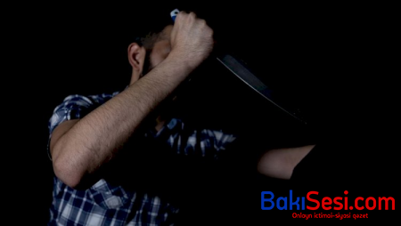 Bakıda dəhşət: Ər və arvad bir-birinə 15 bıçaq zərbəsi vurdu