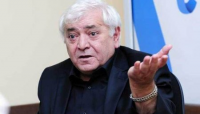 "İnsanları nə qədər bağlı saxlayacaqlar... gün çıxır, çimərlik mövsümü gəlir..." - deputat