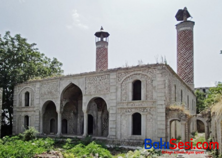 Şuşada üç tarixi məscid bərpa edilir