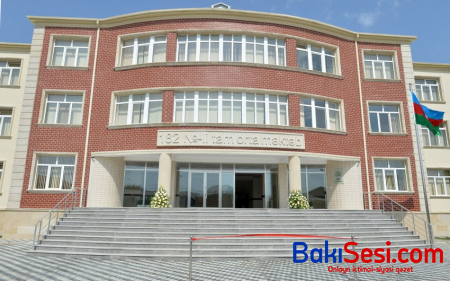 Məktəb direktoru şagirdi sinifdə saxlayır, valideyn təhdid edilir - İDDİA