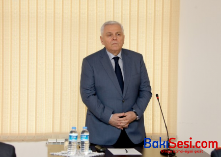 Elxan Usubov özünə yeni müavin təyin etdi