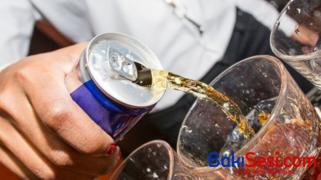 Azərbaycanda enerji içkiləri satan şirkətlərə qarşı iş qaldırıldı: Qanunvericilik pozulub