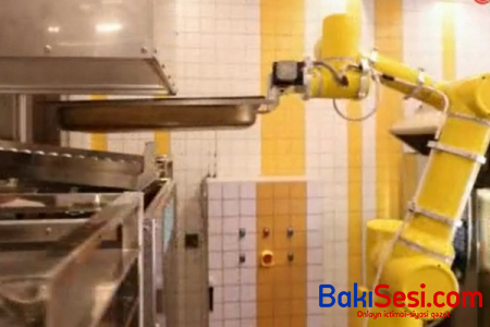 Bu restoranda yeməkləri robotlar hazırlayır