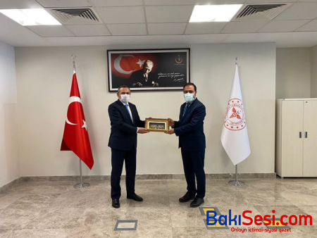 TƏBİB “TURKOVAC” vaksinini Türkiyədə müzakirə etdi