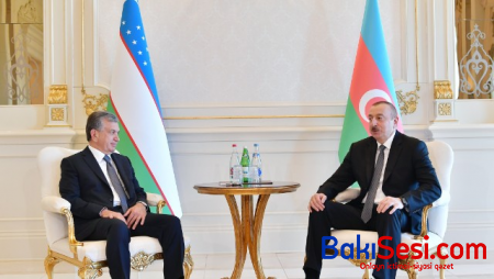 İlham Əliyev Özbəkistan Prezidentini təbrik etdi
