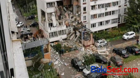 Gürcüstanda yaşayış binası uçdu: Yaralılar var