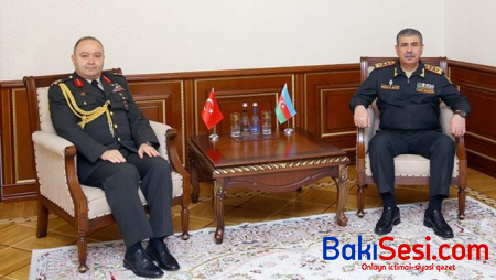 Zakir Həsənov Türkiyənin yeni hərbi attaşesi ilə görüşdü