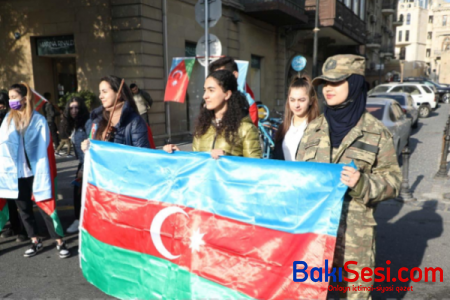 Bakıda Zəfər yürüşündən CANLI YAYIM