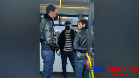 Mülki geyimli polislər maska taxmayan şəxsləri belə saxladı - VİDEO