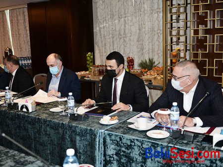 Elmar Məmmədyarov üzə çıxdı