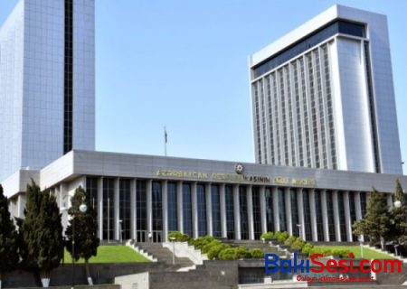 Həlak olan hərbçilərimizin xatirəsi 1 dəqiqəlik sükutla yad edildi