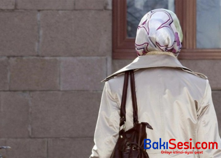 Kanadada hicab geyinən müəllim işdən çıxarıldı