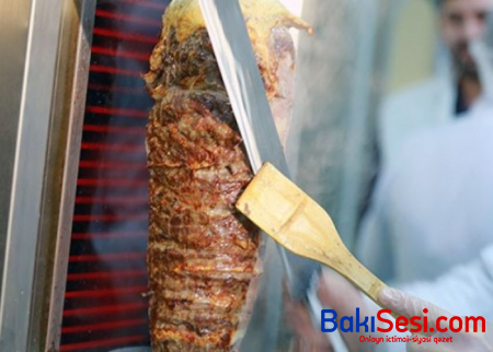 Bakıda dönərdən kütləvi ZƏHƏRLƏNMƏ