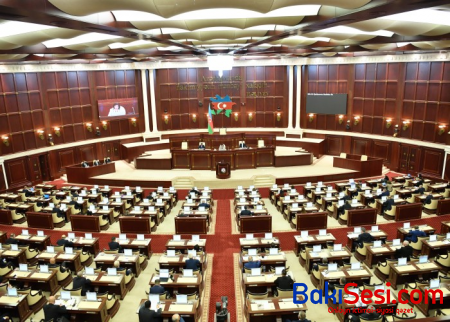 Deputatlar gələn həftə tətilə çıxır