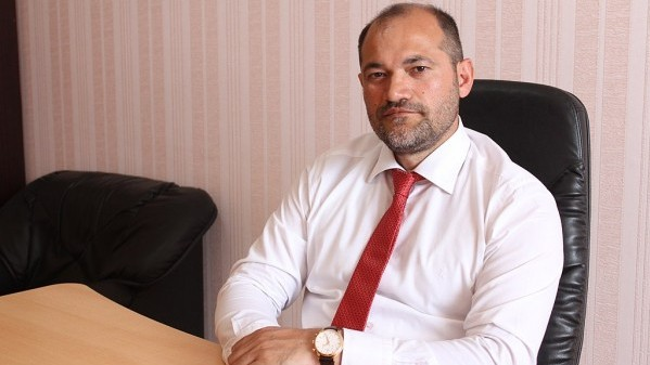 "Yol olsa, parlamentə velosipedlə gələcəm” - Razi Nurullayev